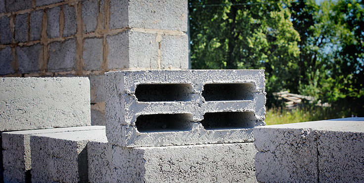 Почему керамзитобетонные блоки используют в строительстве? | Дача, сад и огород
